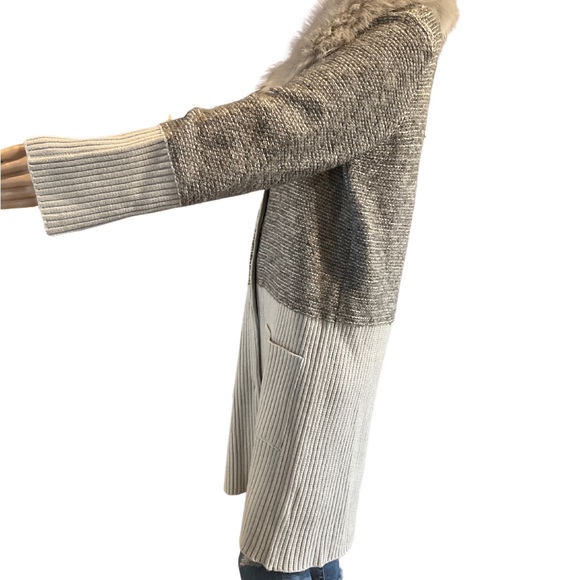 NWOT stunning LOVE TOKEN cardigan - Picture 6 of 8